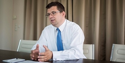 Költségvetési csalás miatt feljelenti Seszták Miklóst az Együtt-PM Költségvetési csalás miatt feljelenti Seszták Miklóst az Együtt-PM