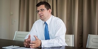 Költségvetési csalás miatt feljelenti Seszták Miklóst az Együtt-PM Költségvetési csalás miatt feljelenti Seszták Miklóst az Együtt-PM