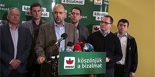 Egy per miatt kiszállhatnak a magyarok a román kormányból Egy per miatt kiszállhatnak a magyarok a román kormányból