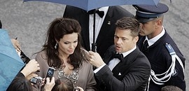 A franciák szerint Jolie hétfőn szült