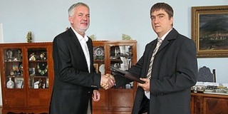 Szorosabbra fűzte kapcsolatát a város és a Misina Mentőcsoport Szorosabbra fűzte kapcsolatát a város és a Misina Mentőcsoport