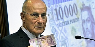 Megújulnak a bankjegyek, elsőként a tízezres Megújulnak a bankjegyek, elsőként a tízezres