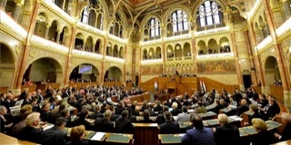 Koncepciós ügy áldozatának vallja magát a felfüggesztett MSZP-s Koncepciós ügy áldozatának vallja magát a felfüggesztett MSZP-s