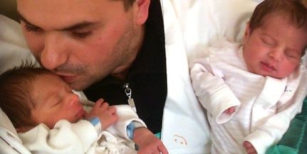 A pécsi Karitász is segít az édesanya nélkül maradt ikreknek A pécsi Karitász is segít az édesanya nélkül maradt ikreknek