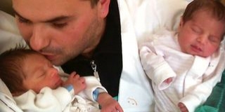 A pécsi Karitász is segít az édesanya nélkül maradt ikreknek A pécsi Karitász is segít az édesanya nélkül maradt ikreknek