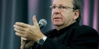 Dr. Stark beszélget a nézőkkel a PNSZ esti előadása után