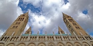 Befejeződött a pécsi egyházmegyei ingatlanok felújítása