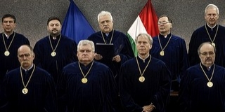 Lenkovics Barnabást javasolja Kövér László Ab-elnöknek Lenkovics Barnabást javasolja Kövér László Ab-elnöknek
