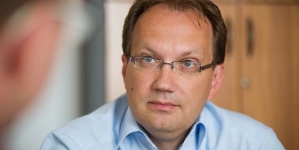 Alapítványi adománygyűjtésben segített Dr. Hoppál Péter Alapítványi adománygyűjtésben segített Dr. Hoppál Péter