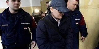 Kilenc hónap alatt sikerült zárolni Simon bécsi bankszámláját Kilenc hónap alatt sikerült zárolni Simon bécsi bankszámláját