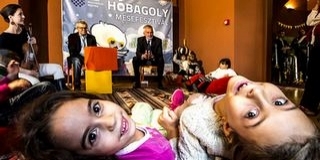 A Mikulás meghozza a pécsi Hóbagoly Mesefesztivált is