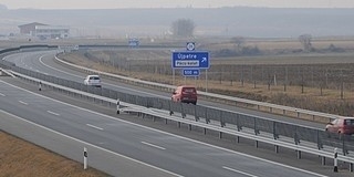 Zsákutca: eddig csak 1850 darab Baranya megyei matricára volt igény Zsákutca: eddig csak 1850 darab Baranya megyei matricára volt igény