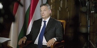 Orbán Szaúd-Arábiában gyászolja az elhunyt királyt Orbán Szaúd-Arábiában gyászolja az elhunyt királyt