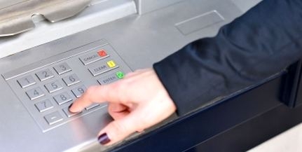 Ma bankszünnap volt a DRB-nél, az ATM-ek sem működtek Ma bankszünnap volt a DRB-nél, az ATM-ek sem működtek