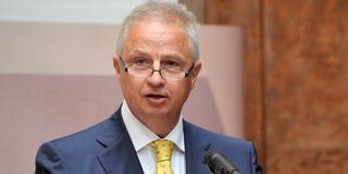 Szigorú ellenőrzés alá veszik a végrehajtókat Szigorú ellenőrzés alá veszik a végrehajtókat