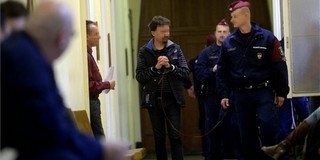 Előzetes letartóztatásba került a Buda-Cash vezérigazgatója Előzetes letartóztatásba került a Buda-Cash vezérigazgatója
