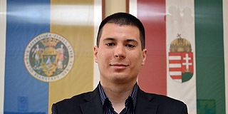 „Közismert” pécsi drogdílerek elérhetőségét adta át egy képviselő a rendőröknek „Közismert” pécsi drogdílerek elérhetőségét adta át egy képviselő a rendőröknek
