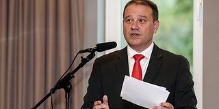 Éjjel elvitték a rendőrök a Quaestor-csoport vezetőjét Éjjel elvitték a rendőrök a Quaestor-csoport vezetőjét
