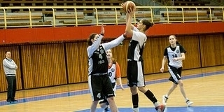 A Győré lett a bronz, hazai pályán veszített a PEAC a női kosárlabda NB I-ben A Győré lett a bronz, hazai pályán veszített a PEAC a női kosárlabda NB I-ben