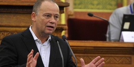 Szanyi: jobban járna az MSZP, ha levetkőzné a Szanyi: jobban járna az MSZP, ha levetkőzné a