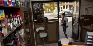 Törvénymódosítást javasolnak a trafiksötétítésre Törvénymódosítást javasolnak a trafiksötétítésre