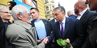 „A jövő elkezdődött „A jövő elkezdődött