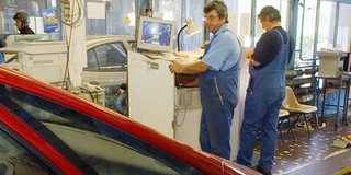 Hétvégi műszaki vizsgára vihetjük autónkat Pécsett, bejelentkezés szükséges Hétvégi műszaki vizsgára vihetjük autónkat Pécsett, bejelentkezés szükséges
