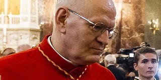 Úrnapját ünneplik a katolikusok, szentmisét mutat be Erdő Péter