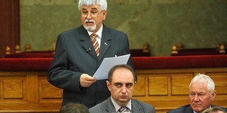 Pénteken kezdődik az I. Komlói Amatőr Színházi Találkozó Pénteken kezdődik az I. Komlói Amatőr Színházi Találkozó