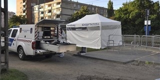 Halálra vertek egy férfit egy budapesti villamosmegállóban Halálra vertek egy férfit egy budapesti villamosmegállóban