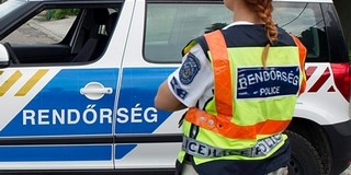Épp távozóban fogták meg őket a rendőrök Épp távozóban fogták meg őket a rendőrök