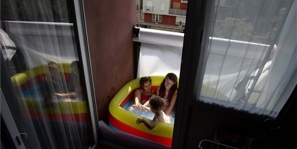 Péntek éjfélig meghosszabbították a hőségriadót Péntek éjfélig meghosszabbították a hőségriadót