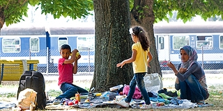 Naponta ötven illegális bevándorló tölt el néhány órát a pécsi vasútállomáson