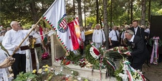 A hatóságokhoz fordultak a Petőfi-temetés miatt