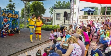Rengeteg látogatóval indult el a Szamárfül Fesztivál Rengeteg látogatóval indult el a Szamárfül Fesztivál