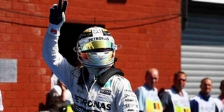 Hamilton nyert Belgiumban, növelte az előnyét összetettben Hamilton nyert Belgiumban, növelte az előnyét összetettben