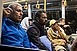 Buszokkal vitték el a migránsokat a Keleti pályaudvarról Buszokkal vitték el a migránsokat a Keleti pályaudvarról