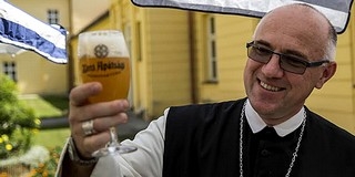 A Pécsett legendássá vált szerzetes-tanár, Sixtus atya vezetésével sörfőzdét alapított a Zirci Apátság A Pécsett legendássá vált szerzetes-tanár, Sixtus atya vezetésével sörfőzdét alapított a Zirci Apátság