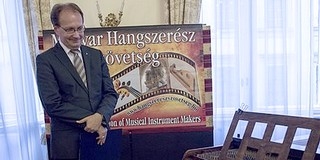 Újra Hoppál Pétert választották a Fidesz pécsi elnökének, négy alelnök is segíti munkáját Újra Hoppál Pétert választották a Fidesz pécsi elnökének, négy alelnök is segíti munkáját