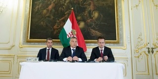 Ausztria tudomásul veszi a horvát határnál épülő kerítést Ausztria tudomásul veszi a horvát határnál épülő kerítést