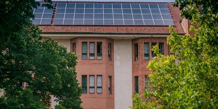 Több tízmilliót takarít meg a PTE a napelemekkel