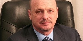 Tiffán Zsolt helyett Nagy Csaba a Fidesz megyei elnöke Tiffán Zsolt helyett Nagy Csaba a Fidesz megyei elnöke