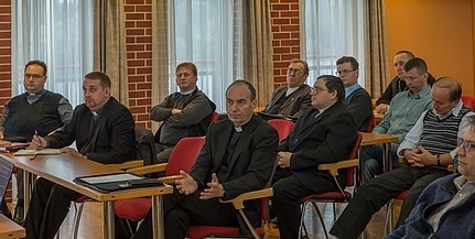 Mohácson tartottak képzést a Pécsi Egyházmegye papjainak Mohácson tartottak képzést a Pécsi Egyházmegye papjainak
