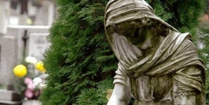 Páva Zsolt: Pécs felkészült a Mindenszentek ünnepére és a halottak napjára Páva Zsolt: Pécs felkészült a Mindenszentek ünnepére és a halottak napjára