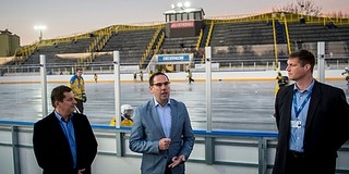 Így néz ki a felújított pécsi jégpálya - Fotók! Így néz ki a felújított pécsi jégpálya - Fotók!