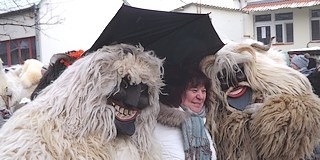 Visszaszámlálás: jövőre február 4-től űzik a telet a busók