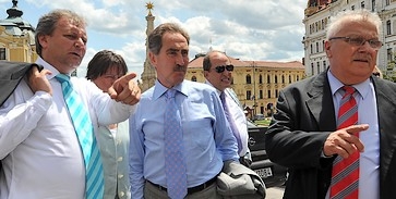 Pécs külügyei: évek óta nem tudja a jobb kéz, mit csinál a bal Pécs külügyei: évek óta nem tudja a jobb kéz, mit csinál a bal