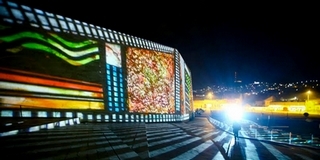 Három napig ünnepi fények világítják ki karácsonykor a pécsi Kossuth teret