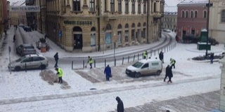 Nem okozott fennakadást a havazás, hétfőn komolyabb adag érkezhet Nem okozott fennakadást a havazás, hétfőn komolyabb adag érkezhet