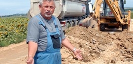 Autópálya: himesházi férfi tiltakozik Autópálya: himesházi férfi tiltakozik